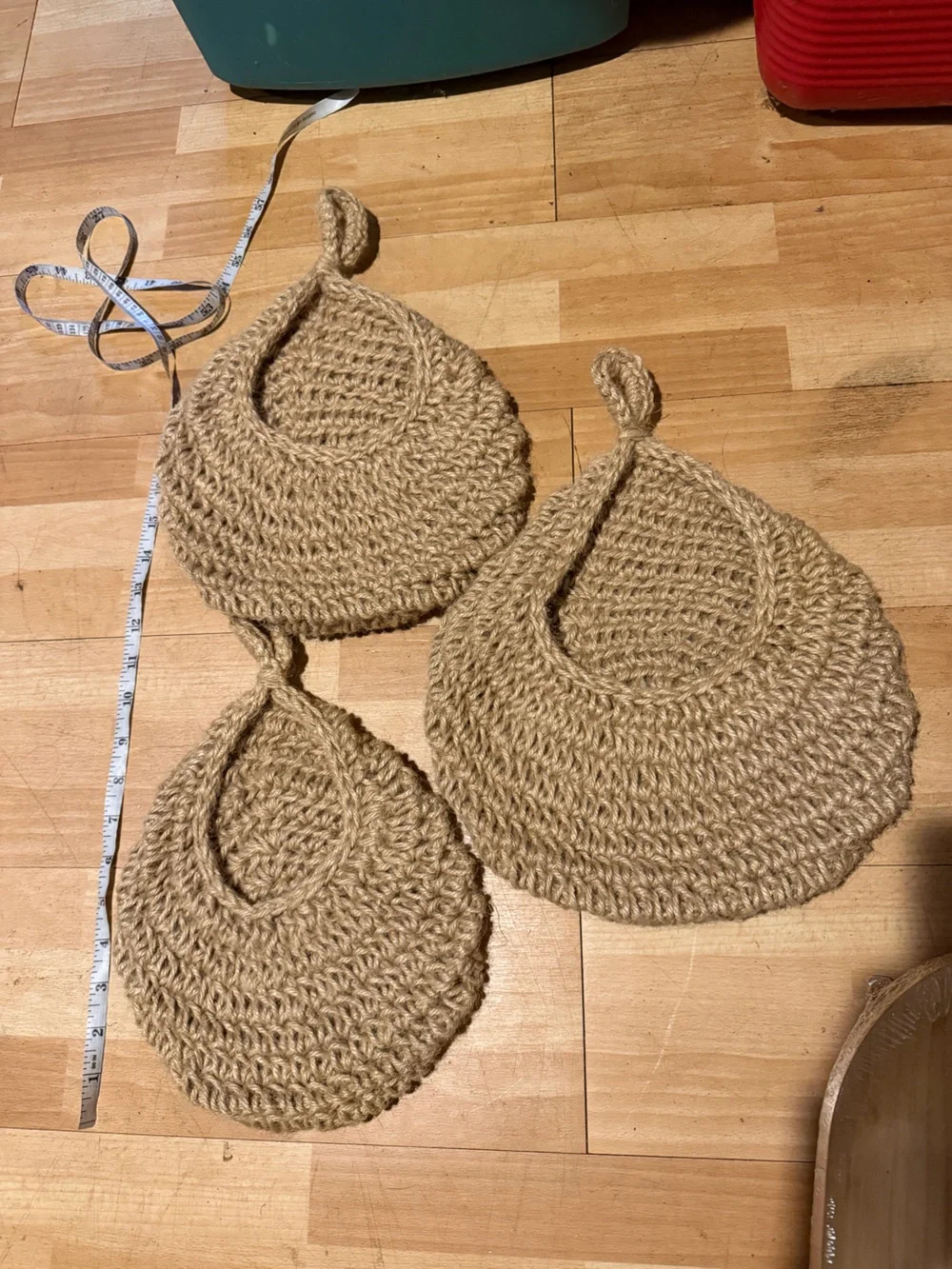 Set 3 Handwoven teardrop Jute Hanging Wall Baskets kitchen storage decor cottage